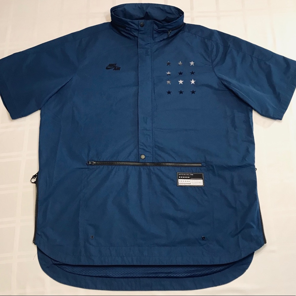 💥Nike Air Pivot Anorak Size: XL